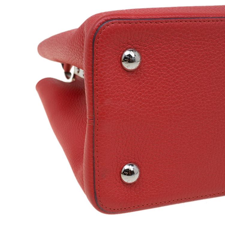 Pre Owned Louis Vuitton Red Taurillon Leather Capucines MM Bag