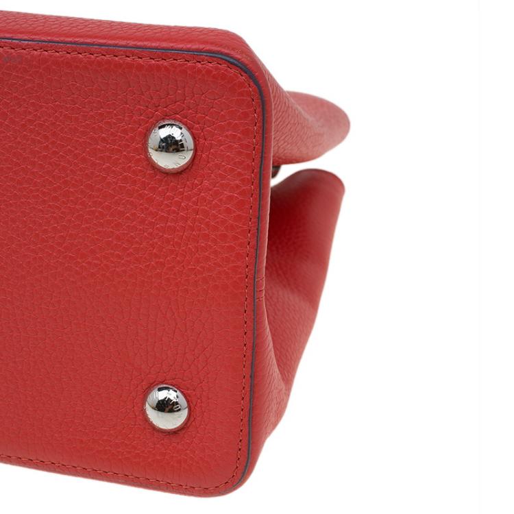Pre Owned Louis Vuitton Red Taurillon Leather Capucines MM Bag