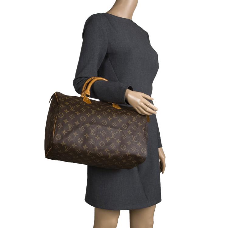 Pre Owned Louis Vuitton Monogram Canvas Speedy 35