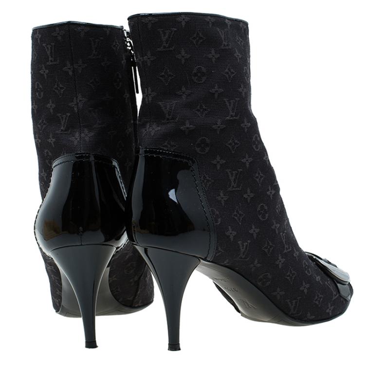 Pre Owned Louis Vuitton Black Monogram Idylle Buckle Ankle Boots Size 37.5