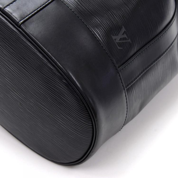 مملوكة مسبقًا Louis Vuitton Noir Epi Leather Randonnee Backpack