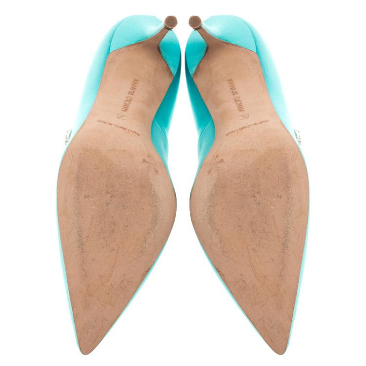 Pre Owned Manolo Blahnik Sky Blue Crystal Embellished Satin Nadira Pointed Toe Pumps Size 36