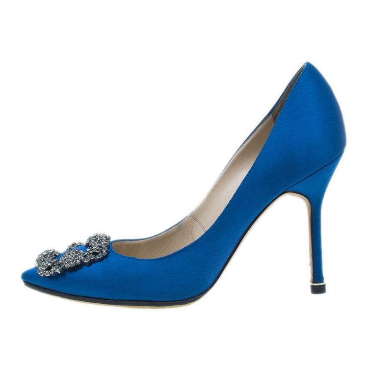 Pre Owned Manolo Blahnik Blue Satin Hangisi Embellished Pumps Size 37
