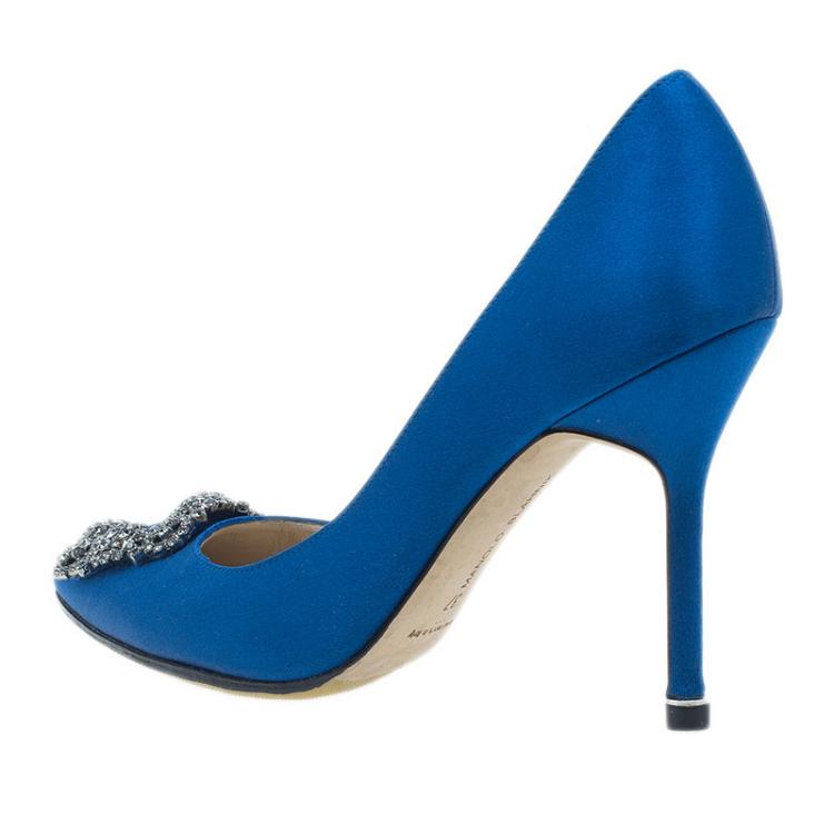 Pre Owned Manolo Blahnik Blue Satin Hangisi Embellished Pumps Size 37