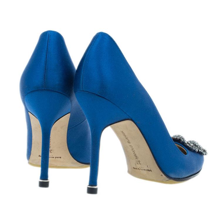 Pre Owned Manolo Blahnik Blue Satin Hangisi Embellished Pumps Size 37
