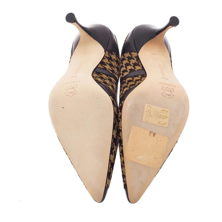Pre Owned Manolo Blahnik Beige Vector Pattern Pony Hair Pumps Size 38