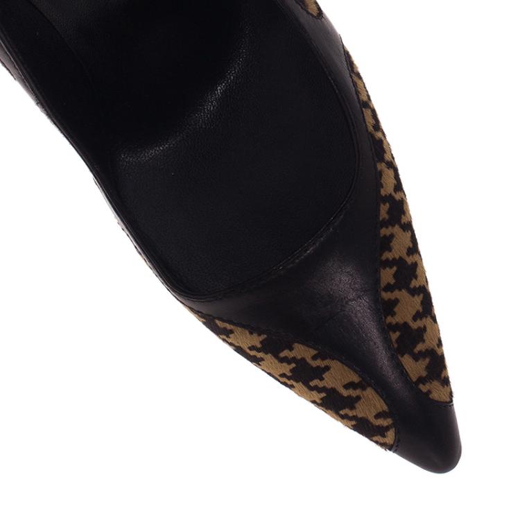 Pre Owned Manolo Blahnik Beige Vector Pattern Pony Hair Pumps Size 38