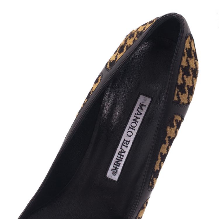 Pre Owned Manolo Blahnik Beige Vector Pattern Pony Hair Pumps Size 38
