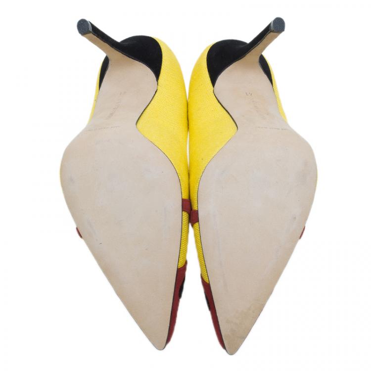 Pre Owned Manolo Blahnik Yellow Canvas Pointed Toe Pumps Size 41 