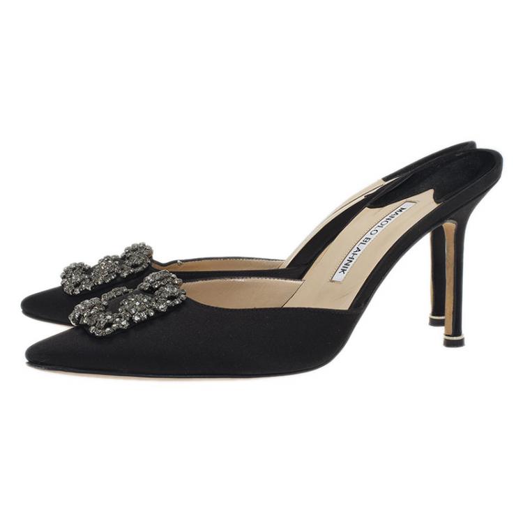 Pre Owned Manolo Blahnik Black Satin Hangisi Mules Size 40.5