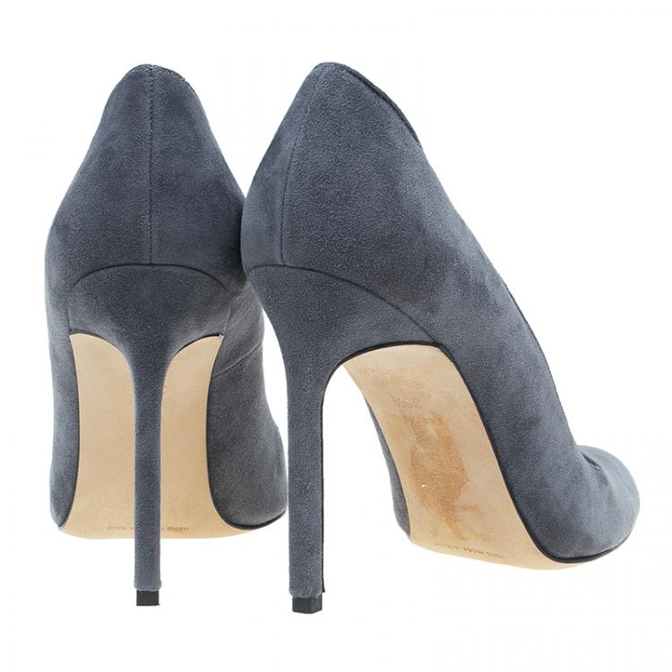 Pre Owned Manolo Blahnik Grey Suede BB Pumps Size 36.5