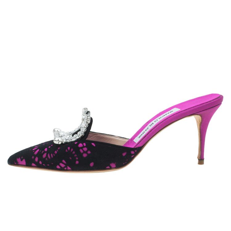 Pre Owned Manolo Blahnik Pink Satin and Lace Borli Crystal Embellished Mules Size 37