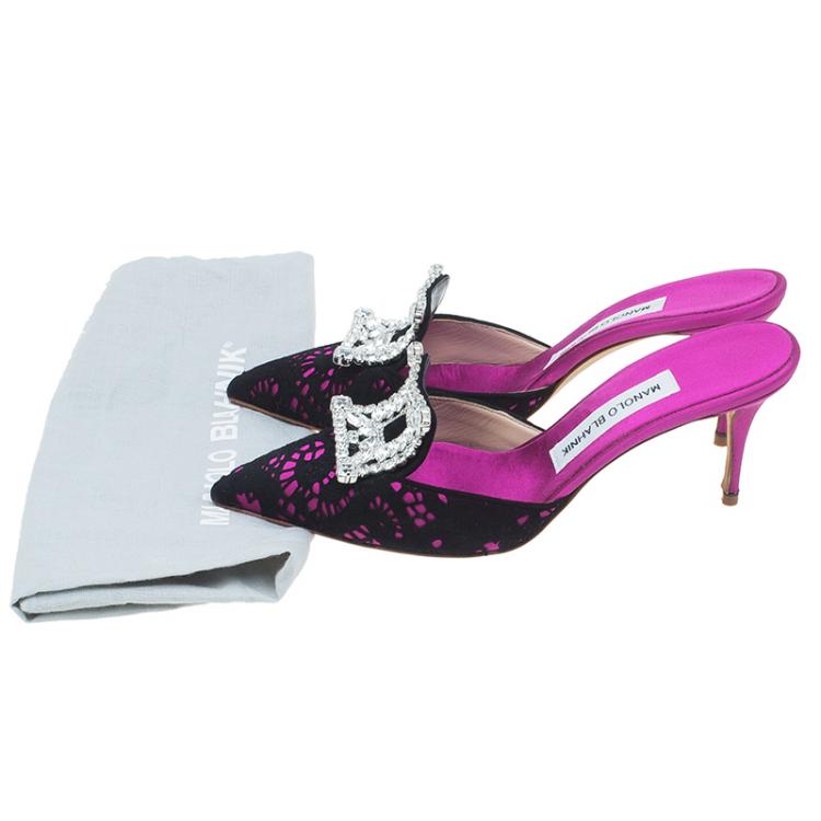 Pre Owned Manolo Blahnik Pink Satin and Lace Borli Crystal Embellished Mules Size 37