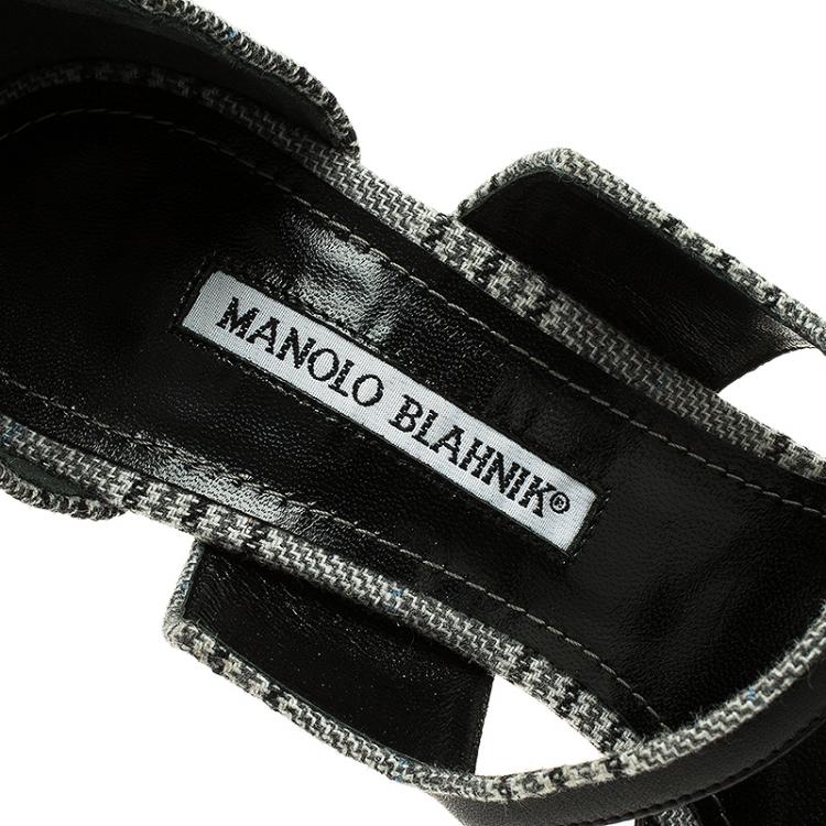 Pre Owned Manolo Blahnik Black Leather Mary Jane Pumps Size 40