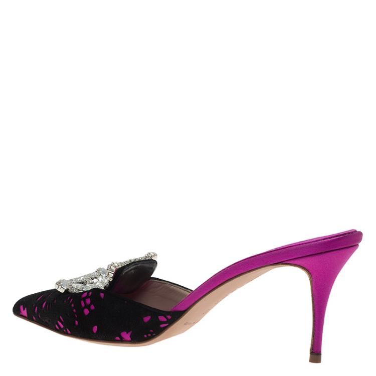 Pre Owned Manolo Blahnik Pink Satin and Lace Borli Crystal Embellished Mules Size 37