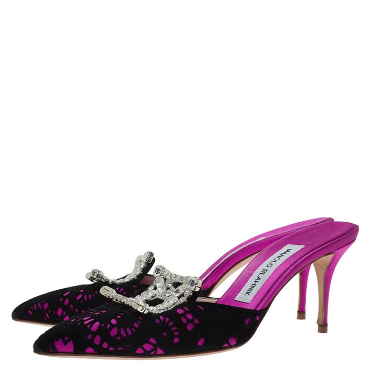 Pre Owned Manolo Blahnik Pink Satin and Lace Borli Crystal Embellished Mules Size 37