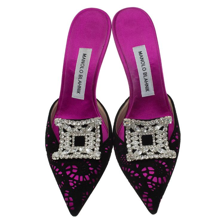 Pre Owned Manolo Blahnik Pink Satin and Lace Borli Crystal Embellished Mules Size 37