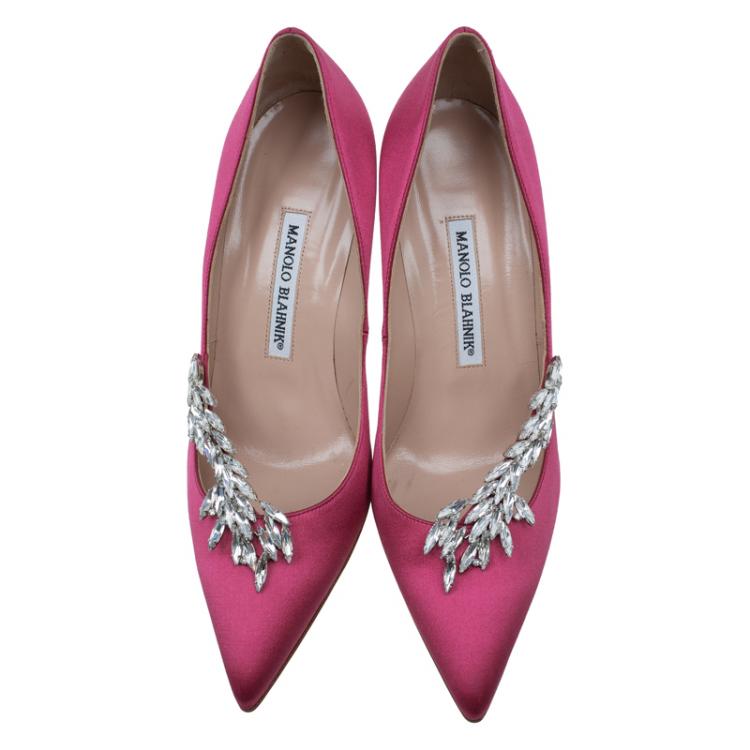 Pre Owned Manolo Blahnik Pink Satin Nadira Embellished Pumps Size 38