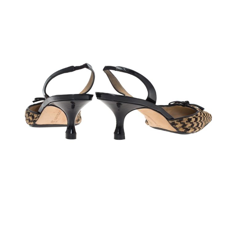 Pre Owned Manolo Blahnik Black Leather and Houndstooth Print Calf Hair Slingback Sandals Size 39.5