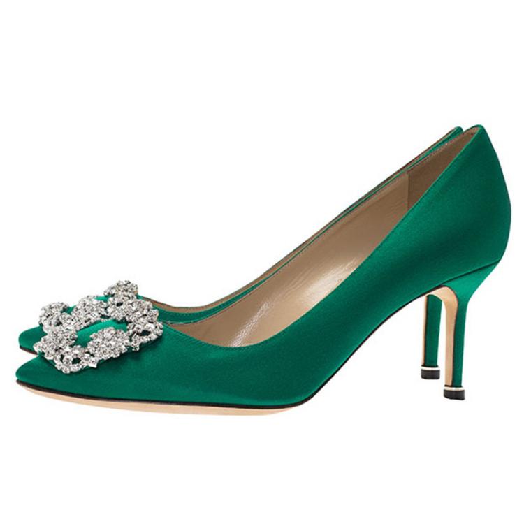 Pre Owned Manolo Blahnik Green Satin Hangisi Embellished Pumps Size 37.5