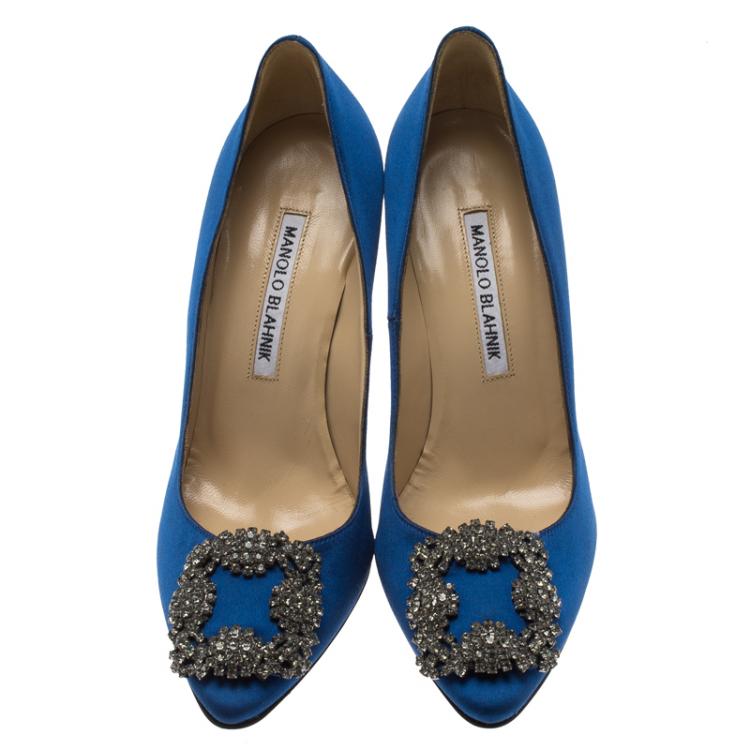 Pre Owned Manolo Blahnik Blue Embellished Satin Hangisi Pumps Size 36