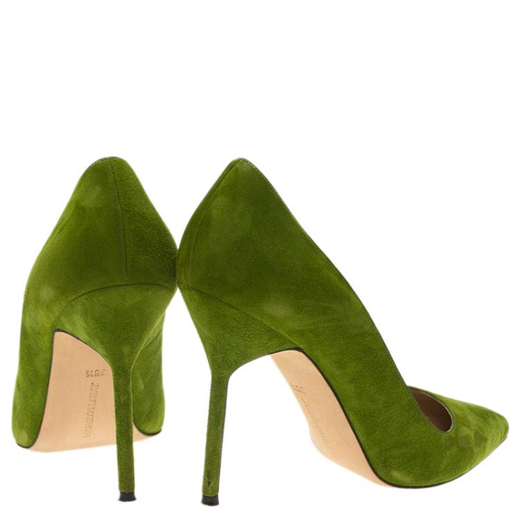 Pre Owned Manolo Blahnik Green Suede BB Pumps Size 38.5