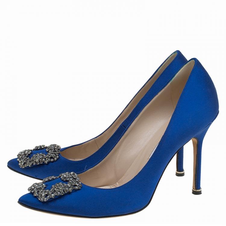 Pre Owned Manolo Blahnik Blue Embellished Satin Hangisi Pumps Size 39