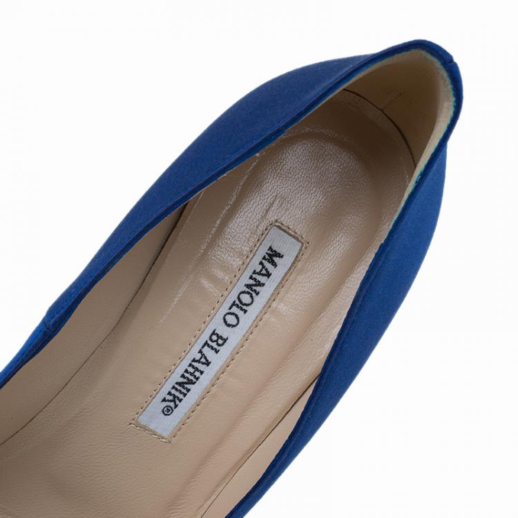 Pre Owned Manolo Blahnik Blue Embellished Satin Hangisi Pumps Size 39