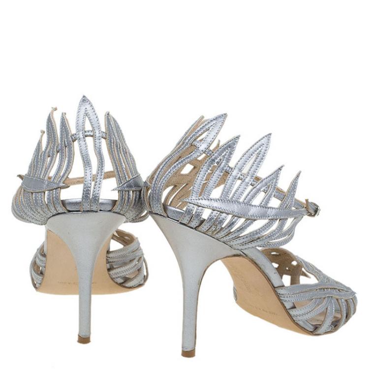 Pre Owned Manolo Blahnik Metallic Silver Strappy Sandals Size 37