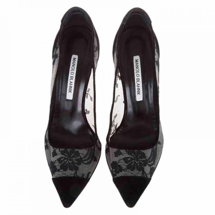 Pre Owned Manolo Blahnik Black Lace and Suede Pointed Toe Pumps Size 39