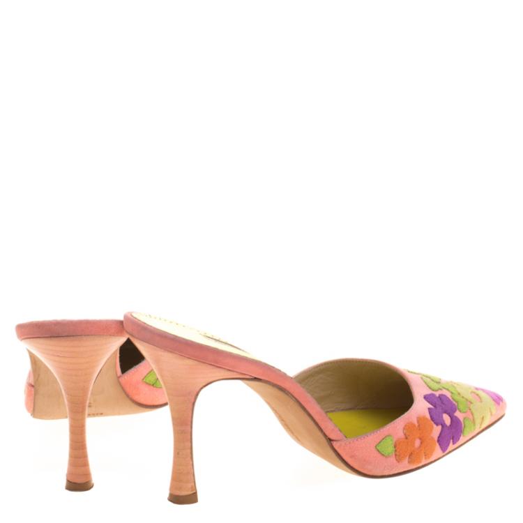 Pre Owned Manolo Blahnik Pink Suede Floral Patchwork Pointed Toe Mules Size 37.5