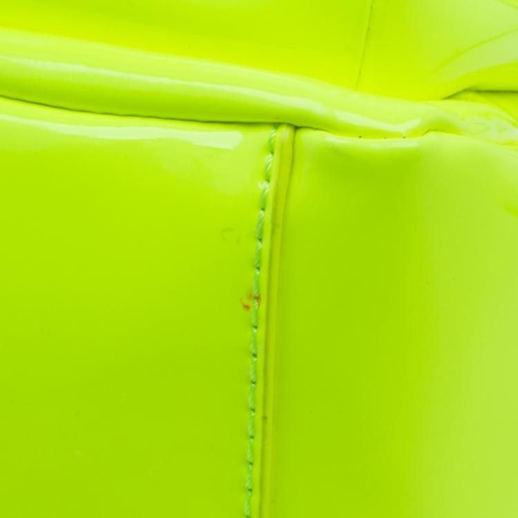 Pre Owned Marc by Marc Jacobs Safety Yellow Patent Leather Werdie Crossbody Bag