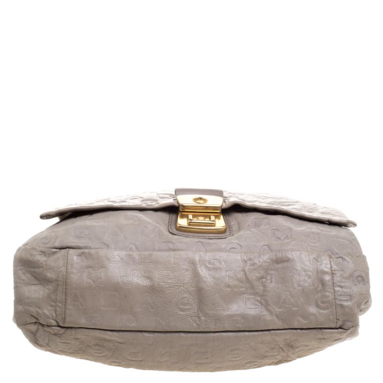 Pre Owned Marc By Marc Jacobs Beige Dreamy Logo Leather Puckered Mouse Hobo