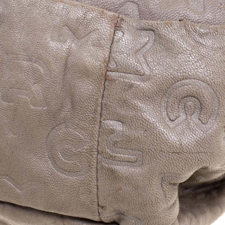 Pre Owned Marc By Marc Jacobs Beige Dreamy Logo Leather Puckered Mouse Hobo