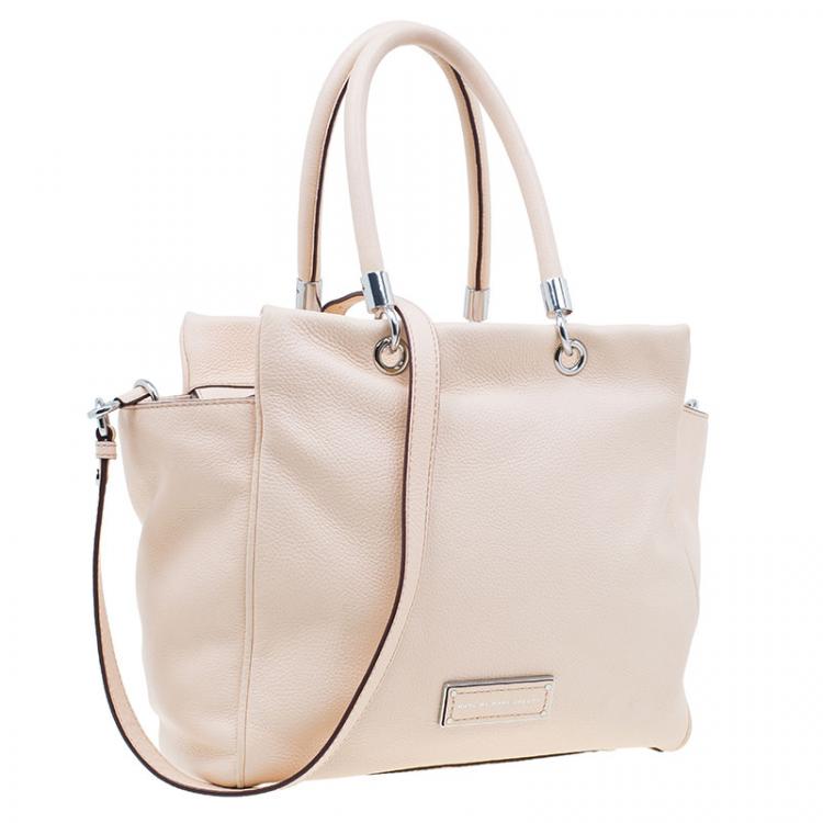 Pre Owned Marc by Marc Jacobs Nude Leather Bentley Too Hot To Handle Tote