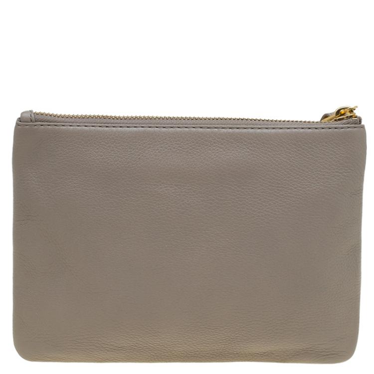 Pre Owned Marc by Marc Jacobs Grey Leather Classic Q Wristlet Clutch