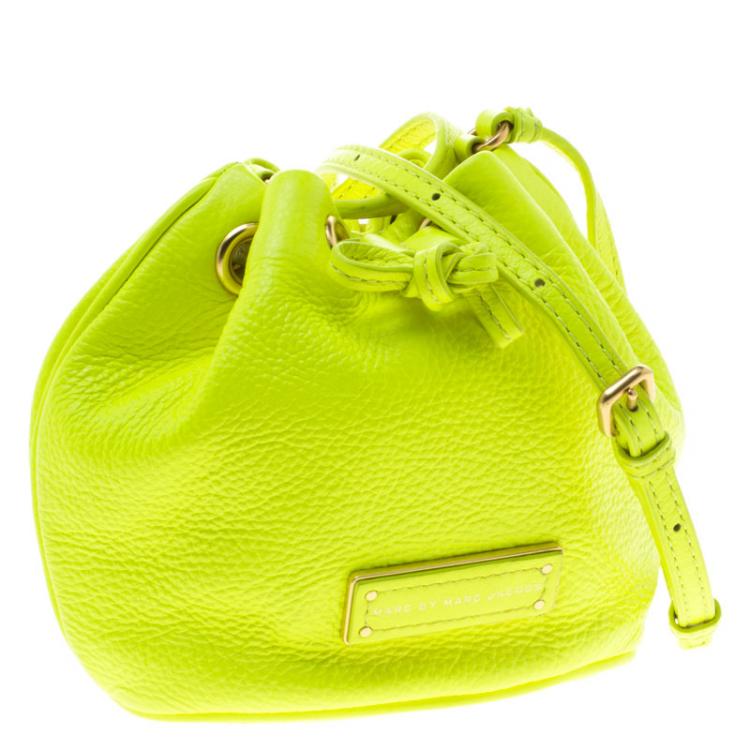 marc jacobs neon purse