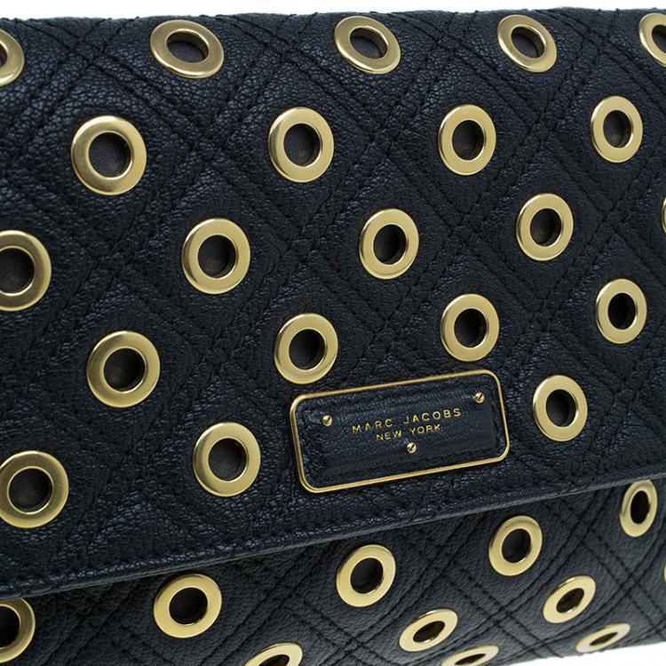 مملوكة مسبقًا Marc Jacobs Black Leather Sandy Eyelets Shoulder Bag