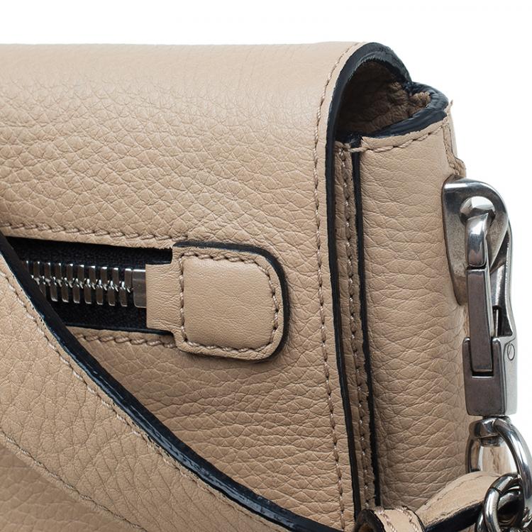 مملوكة مسبقًا Marc Jacobs Beige Pebbled Leather Small Big Apple Gotham Shoulder Bag