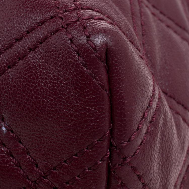مملوكة مسبقًا Marc Jacobs Burgundy Quilted Leather Baroque Shoulder Bag