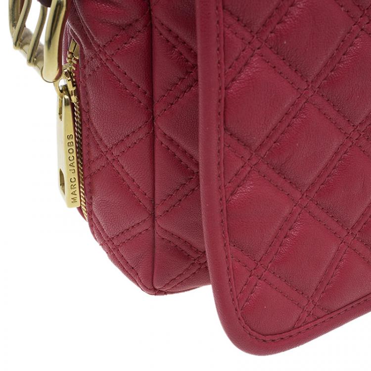 مملوكة مسبقًا Marc Jacobs Red Quilted Leather Shoulder Bag