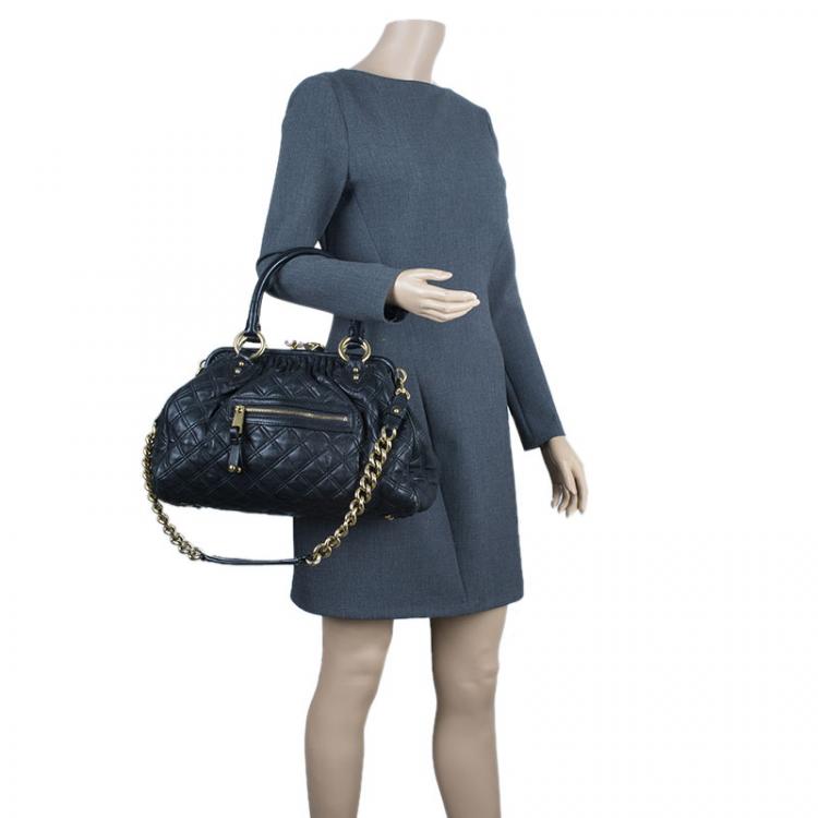 مملوكة مسبقًا Marc Jacobs Black Quilted Leather Stam Shoulder Bag
