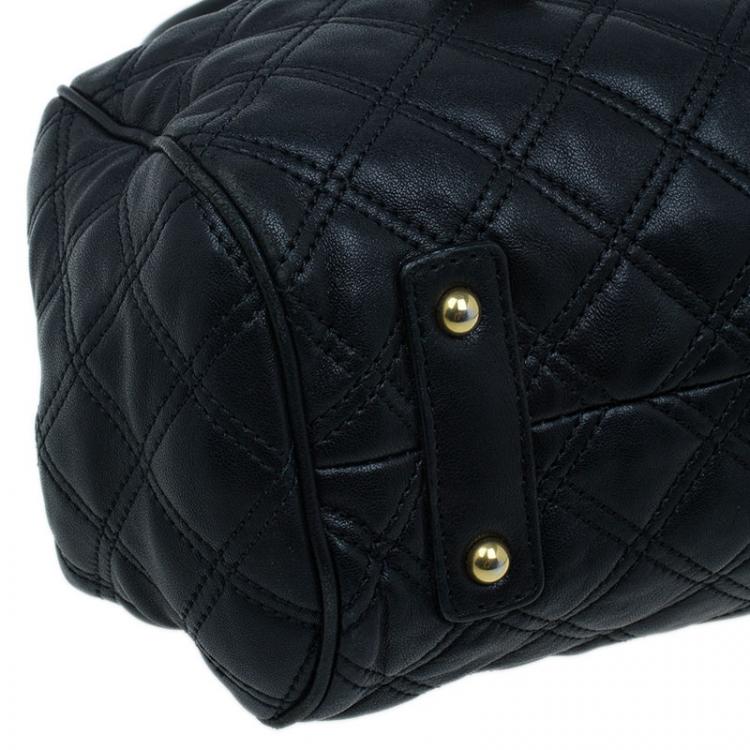 مملوكة مسبقًا Marc Jacobs Black Quilted Leather Stam Shoulder Bag