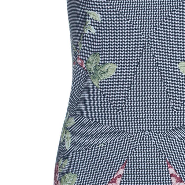Pre Owned McQ By Alexander McQueen Kaleidoscope Antique Rose Print Dress XL