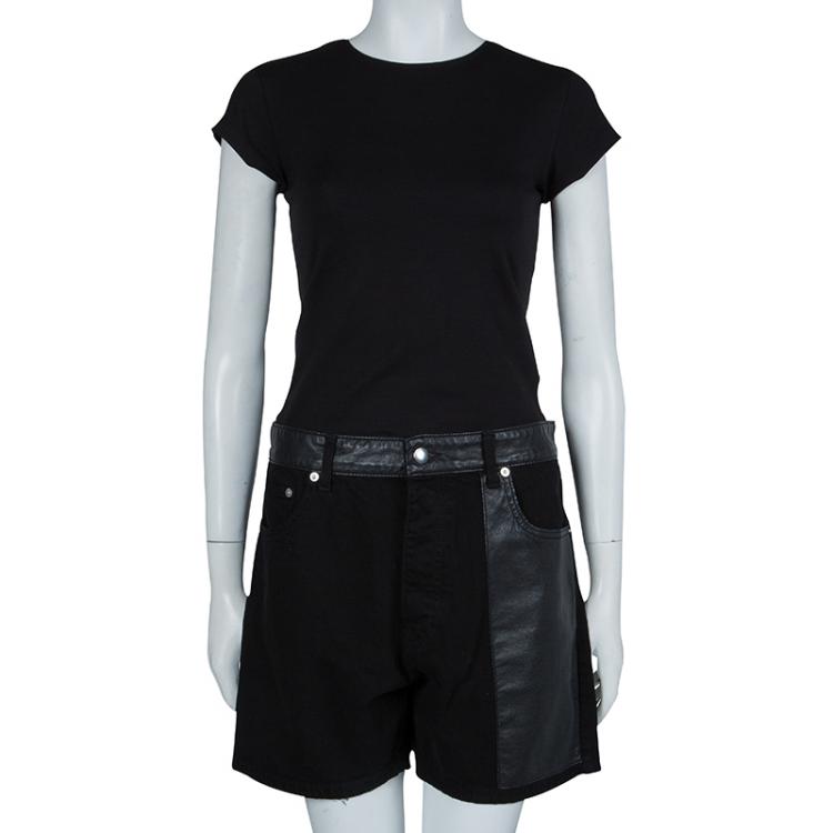 Pre Owned McQ by Alexander McQueen Black Shorts M
