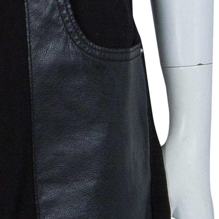 Pre Owned McQ by Alexander McQueen Black Shorts M