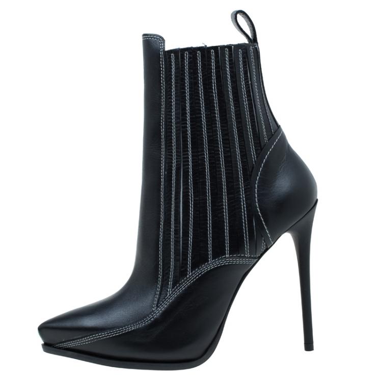 Pre Owned McQ by Alexander McQueen Black Leather Lex Chelsea Ankle Boots Size 40