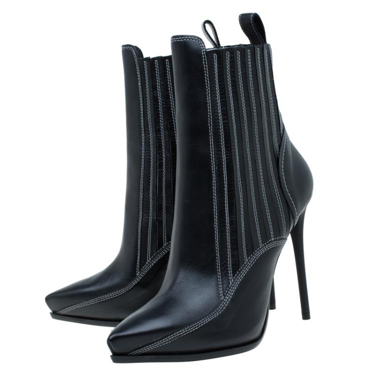 Pre Owned McQ by Alexander McQueen Black Leather Lex Chelsea Ankle Boots Size 40
