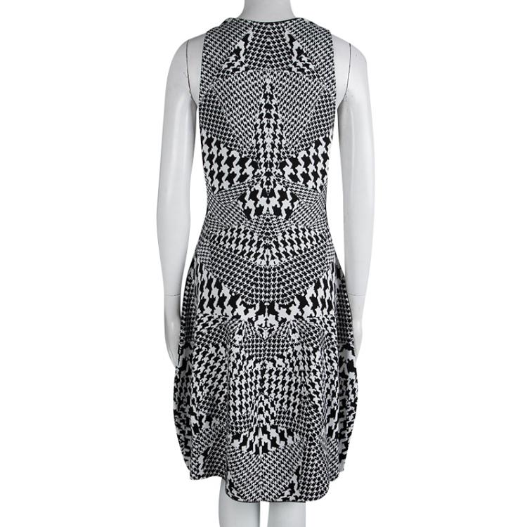 Pre Owned McQ By Alexander McQueen Monochrome Houndstooth Knit Sleeveless Dress XL
