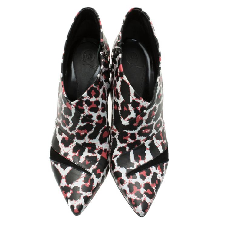 Pre Owned McQ by Alexander McQueen Leopard Print Ankle Boots Size 39 